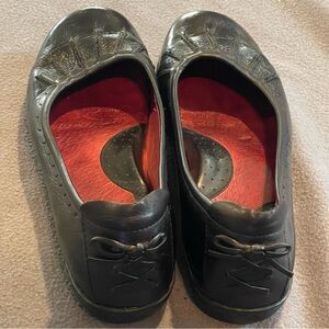 Born ballet flats womens 7.5‎ pre-owned condition black